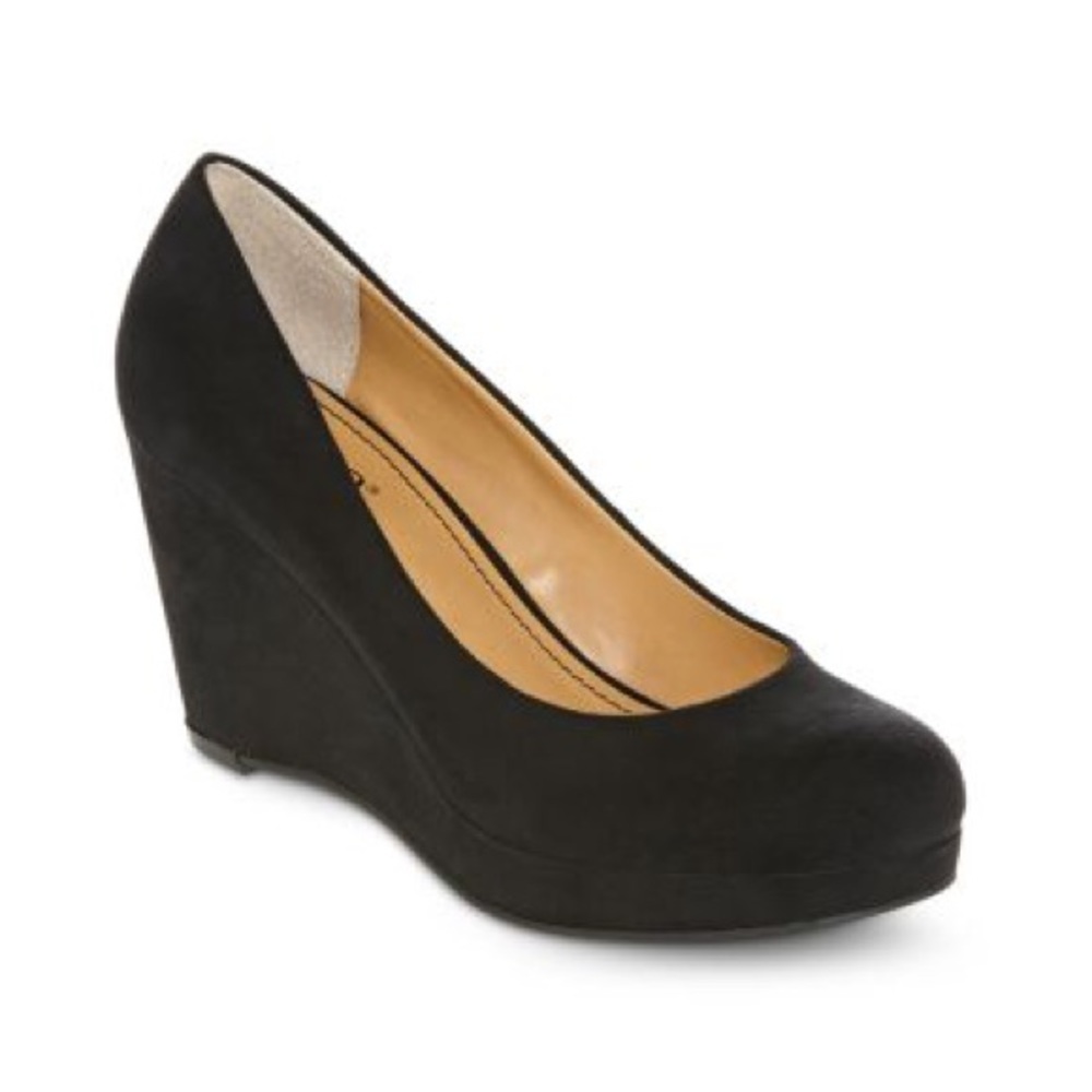 a.n.a Kenny Wedge Pumps