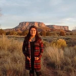 Meet your Posher, Phyllis