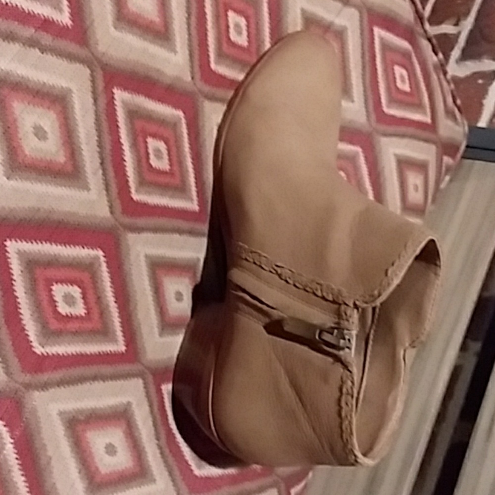 Sam Edelman fringe side zip bootie 6.5