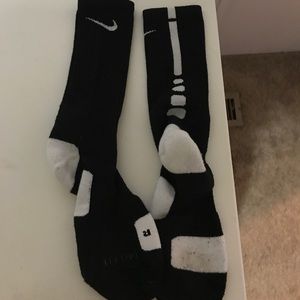 Men's Nike elites