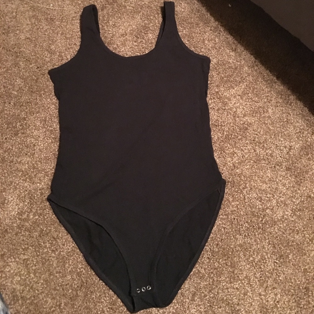 Black bodysuit PINK