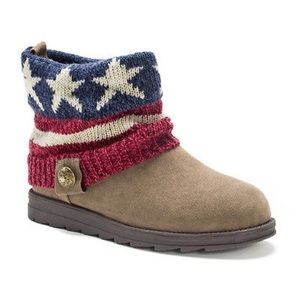 Muk Luks Patti Knit Ankle Boots Americana size 9