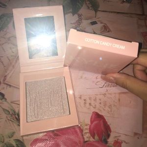 Cotton candy cream Kylighter