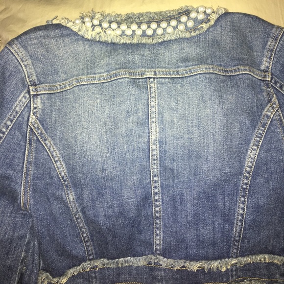 Denim pearl jacket from Vera Wang - Picture 2 of 3
