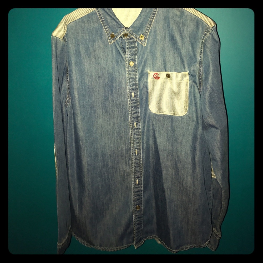 Long Sleeve Bottom Down Shirt