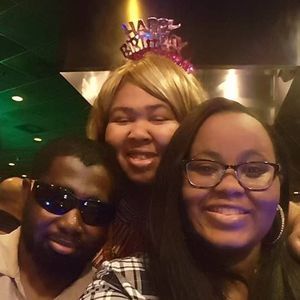 Meet your Posher, Janay