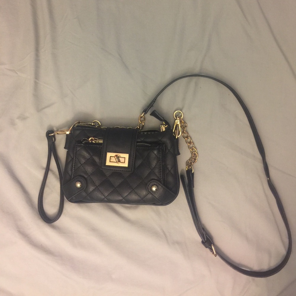 Little black purse*
