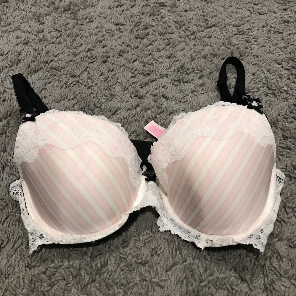 VS lined Demi dream angels bra size 32D