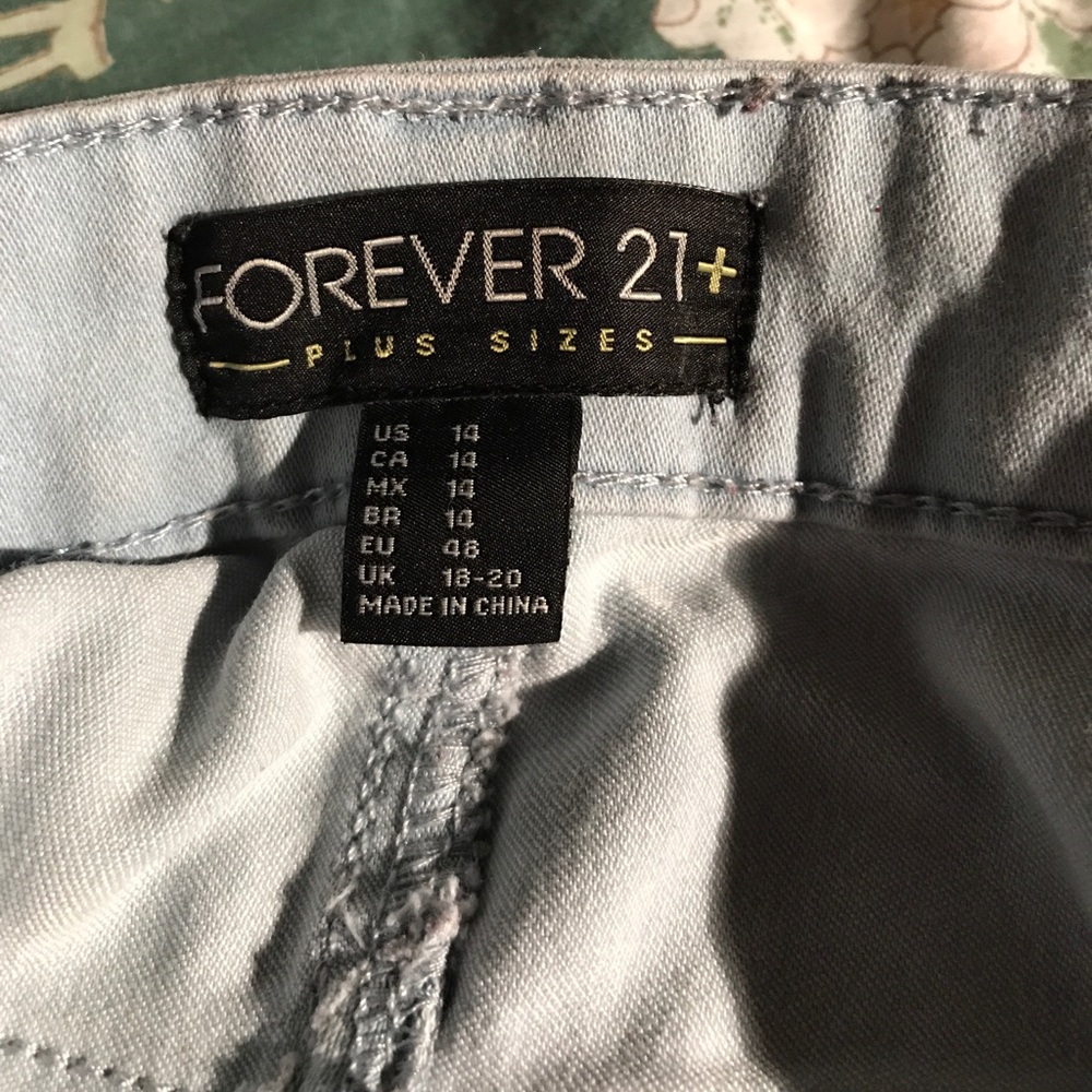Pants - Picture 2 of 2