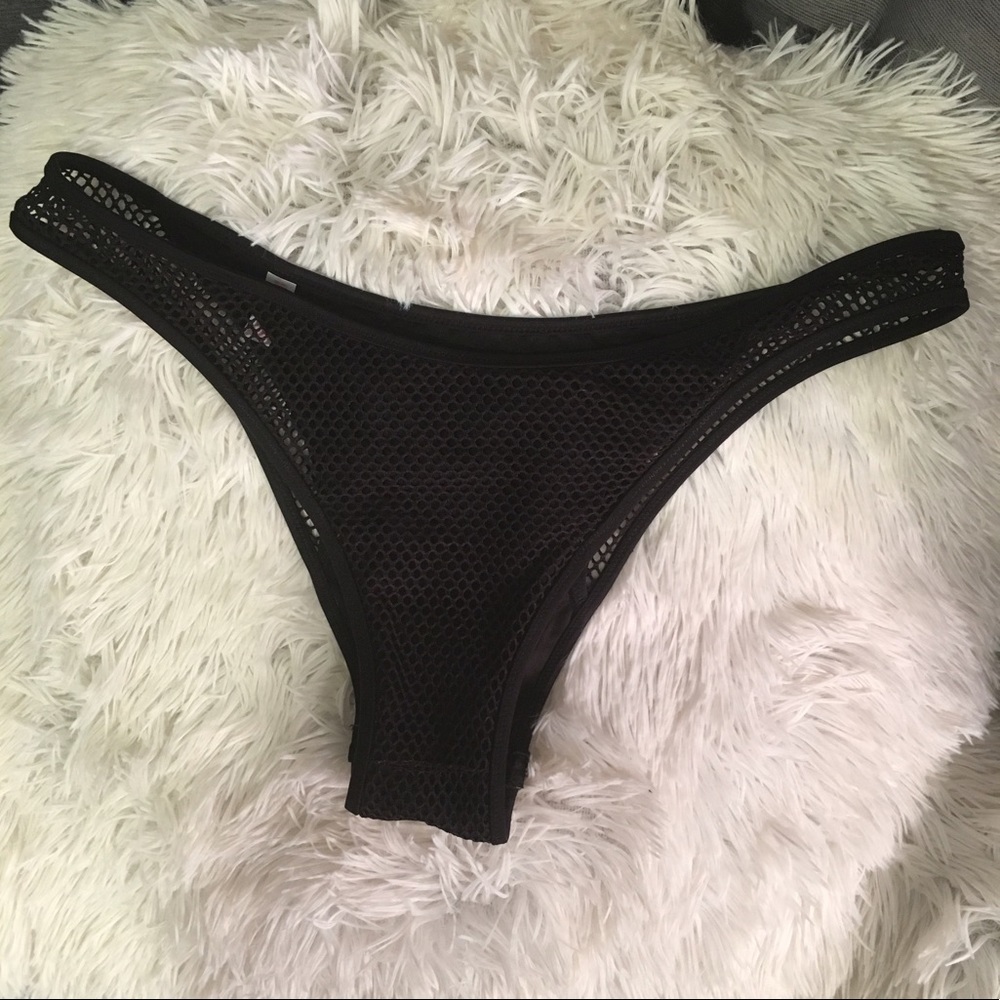 VS Bikini Bottom