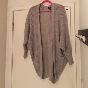 MOVING SALE! Cocoon cardigan from American Eagle
