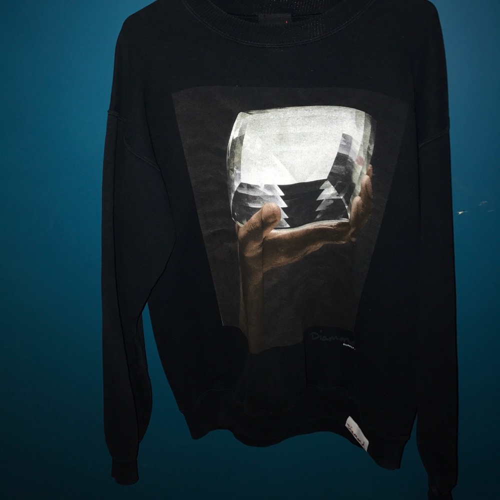 Sweatshirt
