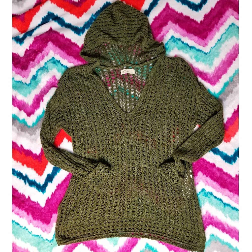 Hollister Open Knit Hooded Pull Over Sweater