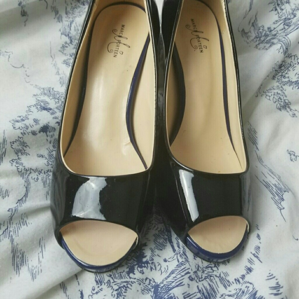 Shoe - Picture 4 of 4