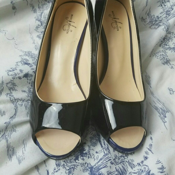 Shoe - Picture 4 of 4