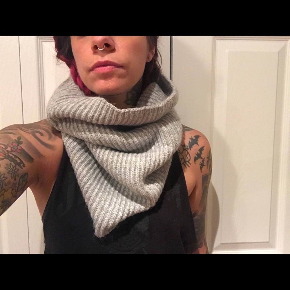 turtle neck scarf