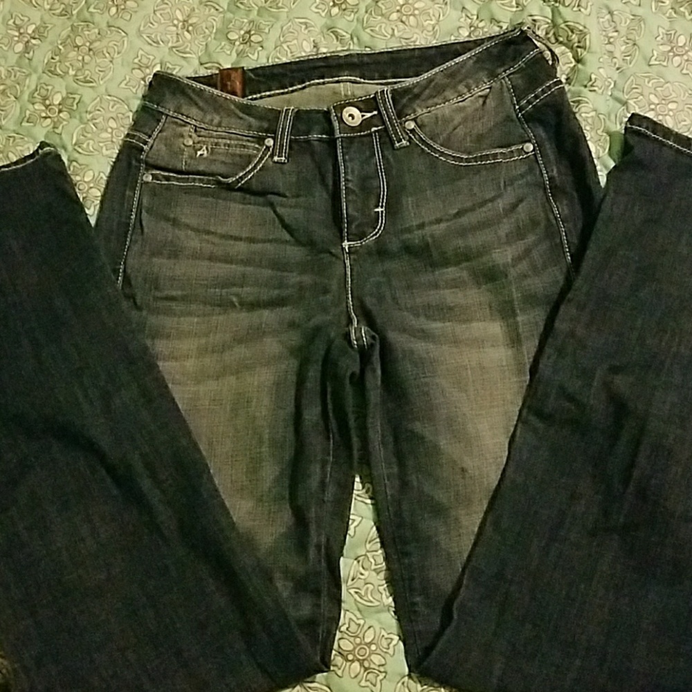 Aura wrangler jeans