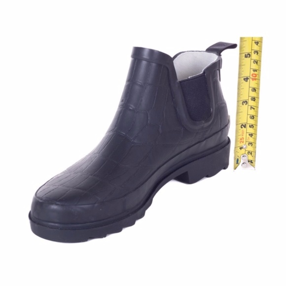 Women's Rubber Rain Boots, Black Ankle 5" Garden Booties Wellies RainBoots - Picture 4 of 4