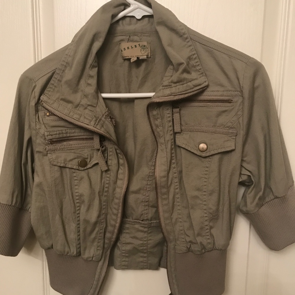 1/2 sleeve short jacket
