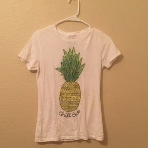 adorable pineapple shirt!