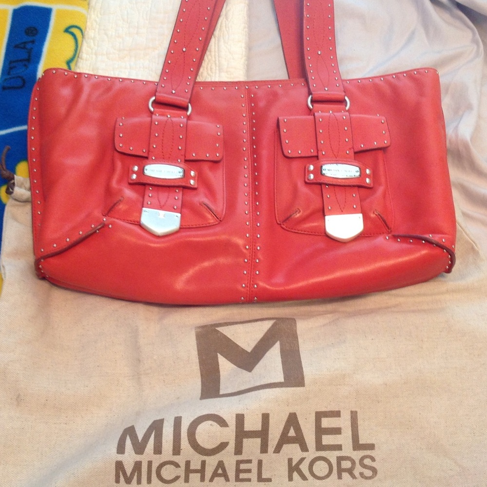 Authentic Michael Kors Purse! - image 2