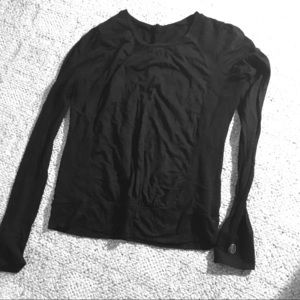 Workout top with Cotten mesh sides & upper back.