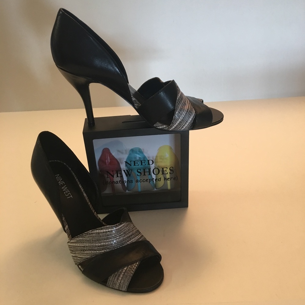 ⭕️NINE WEST - Black Leather