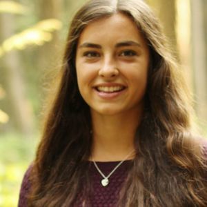 Meet your Posher, Emily