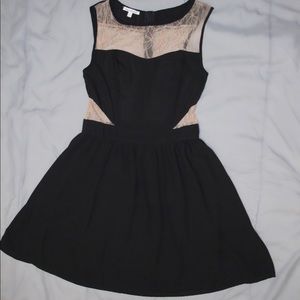 New cute mesh sweetheart black dress