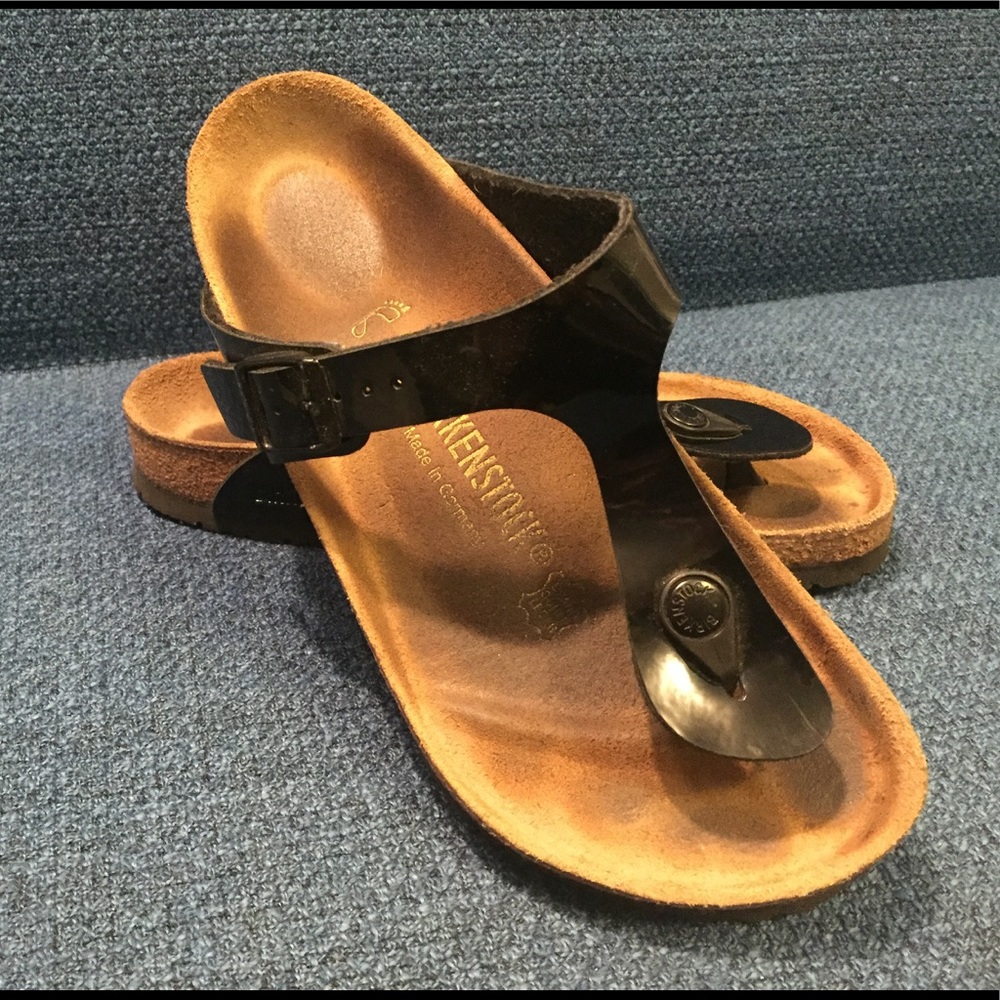 Birkenstock Gizeh rare black patent leather