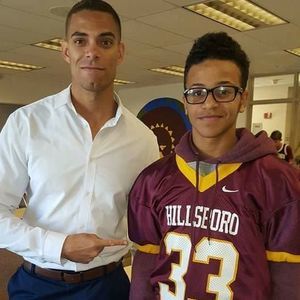 Meet your Posher, Raymond