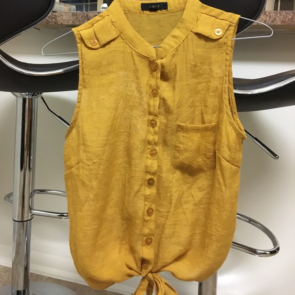 Vintage mustard yellow sleeveless button down