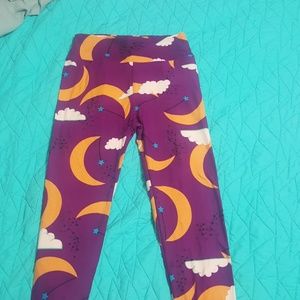 OS Lularoe purple moon leggings