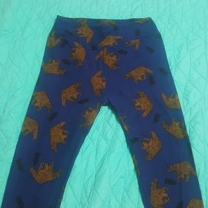 OS Lularoe bear leggings