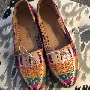 Unique & colorful huaraches made in Mexico