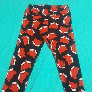 NWOT OS Lularoe fox leggings