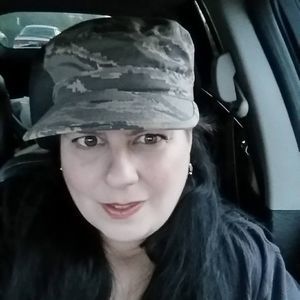 Meet your Posher, Denise