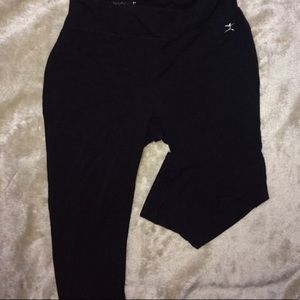 Yoga Pants (capris)