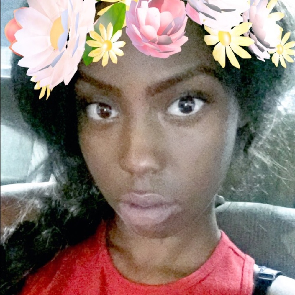 Meet your Posher, Erica