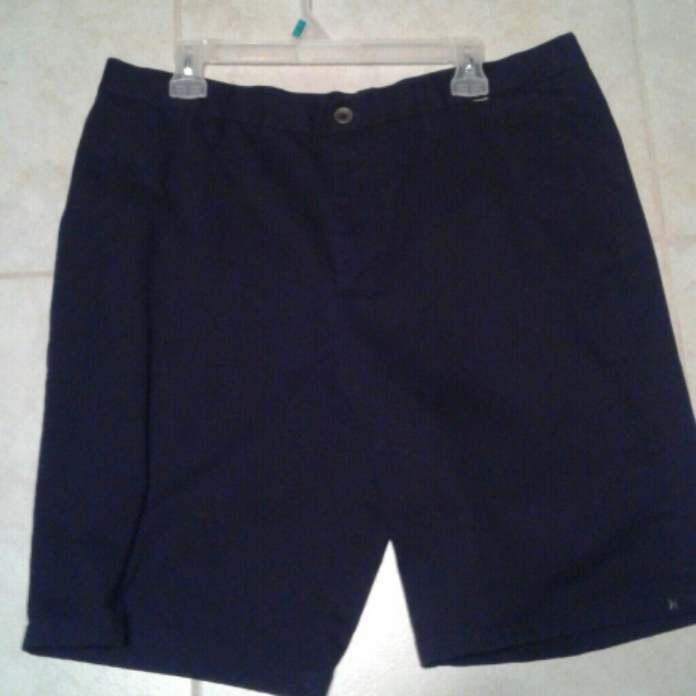 SIZE 36 HURLEY SHORTS