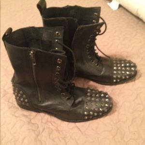 Sketcher studded boots