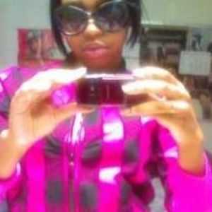 Meet your Posher, Mia