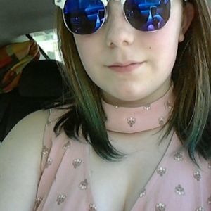 Meet your Posher, Michaela