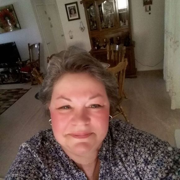 Meet your Posher, Robin - Picture 1 of 1