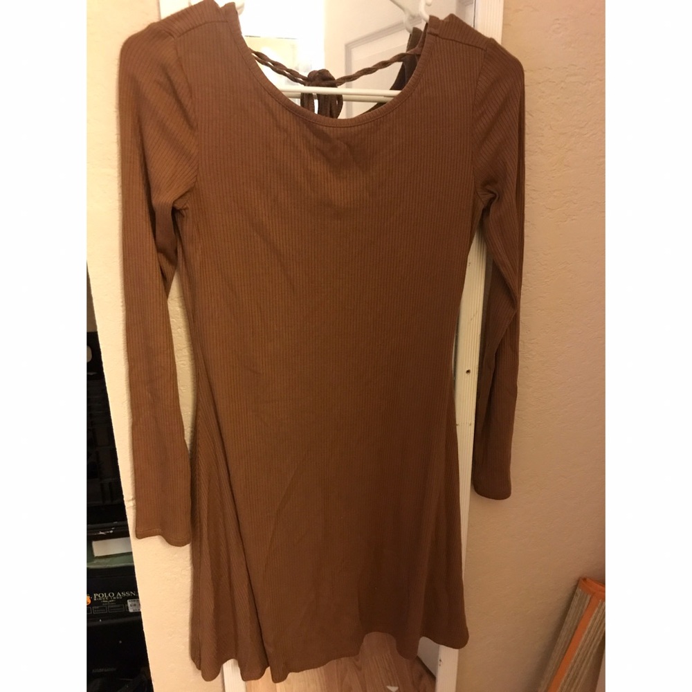 Cute brownish dress!!