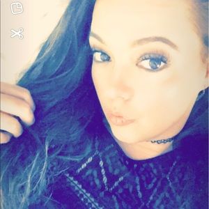 Meet your Posher, Christina