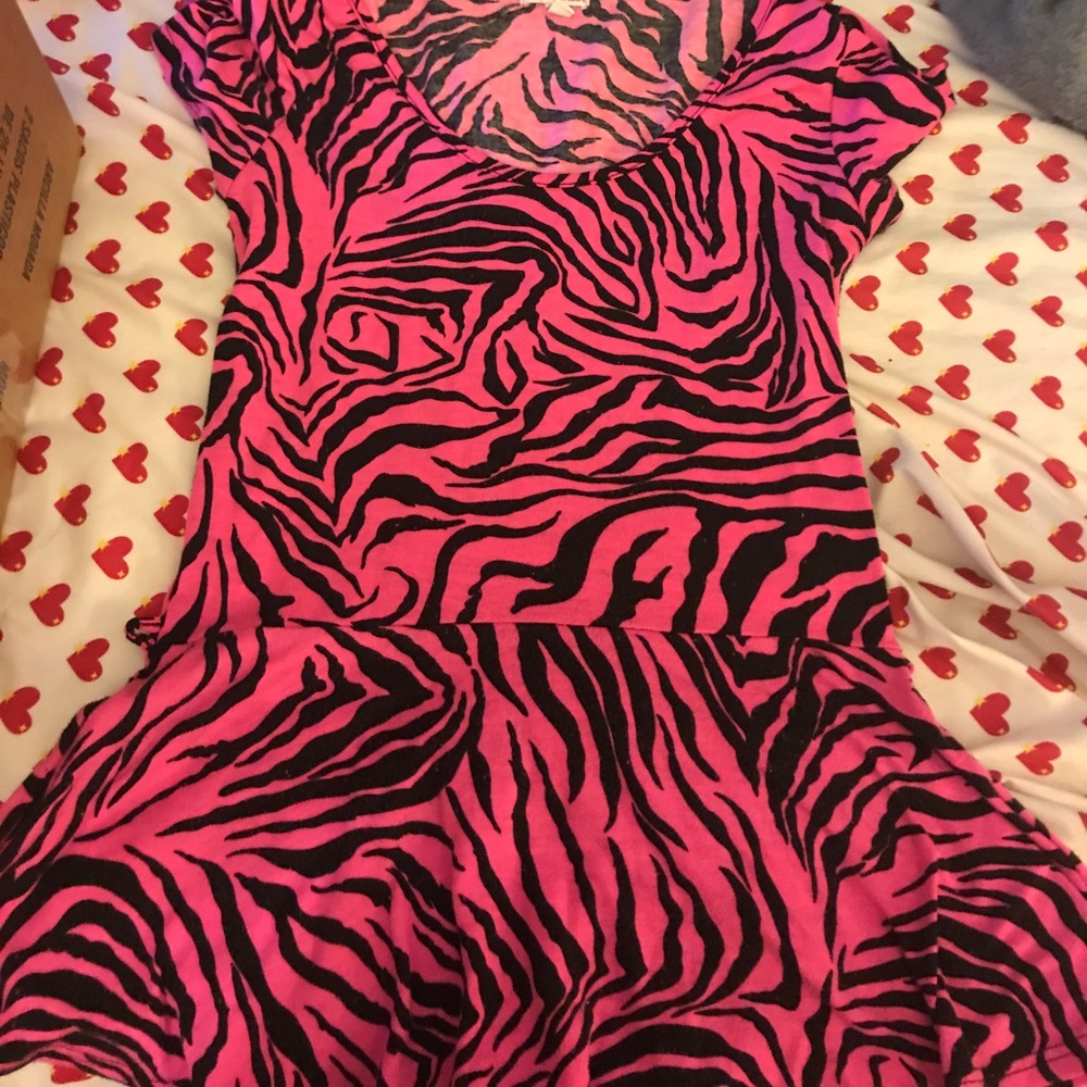 A pink zebra top