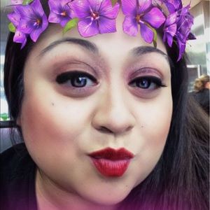 Meet your Posher, Christina