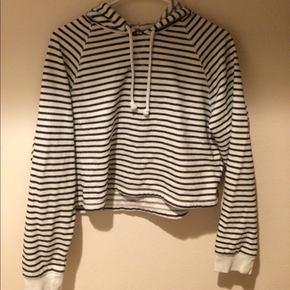 Cropped Black and White Sweater