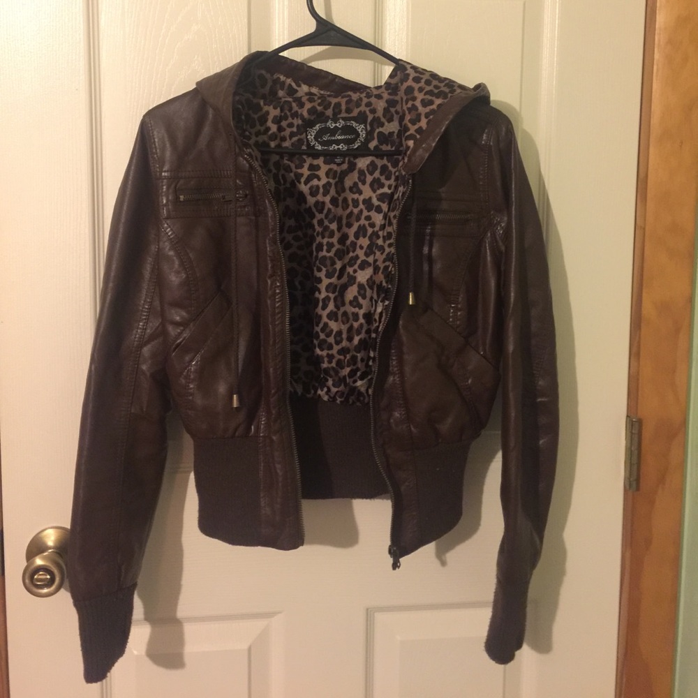 Cropped jacket